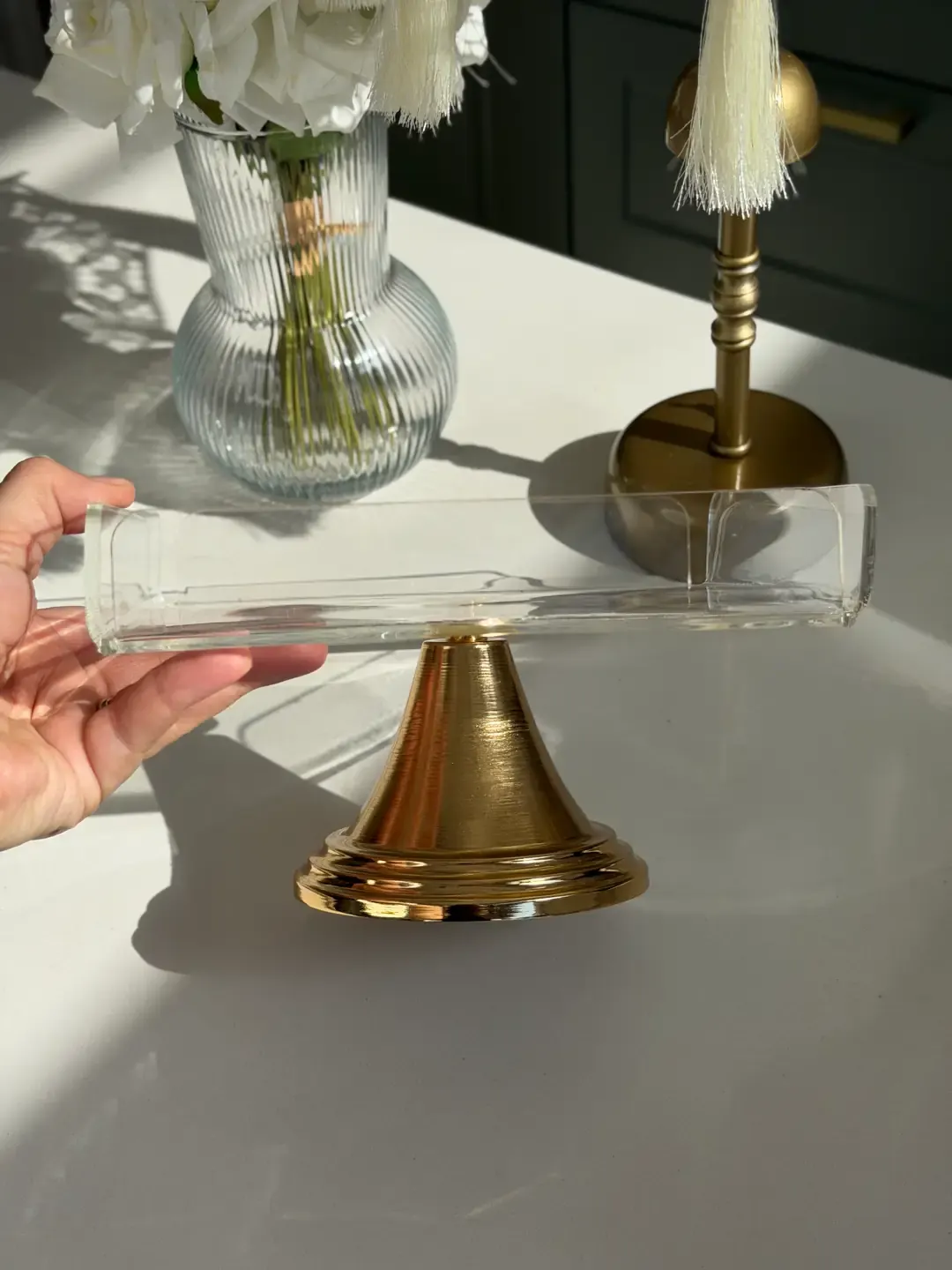 Gold Ayaklı Pleksi Sunum Tabağı — görsel 3