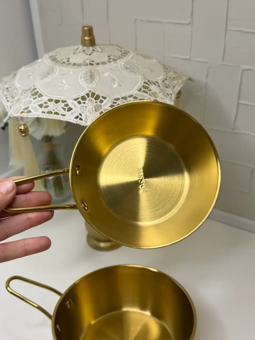 5li Tek Kulplu Gold Sunumluk Tava — görsel 2