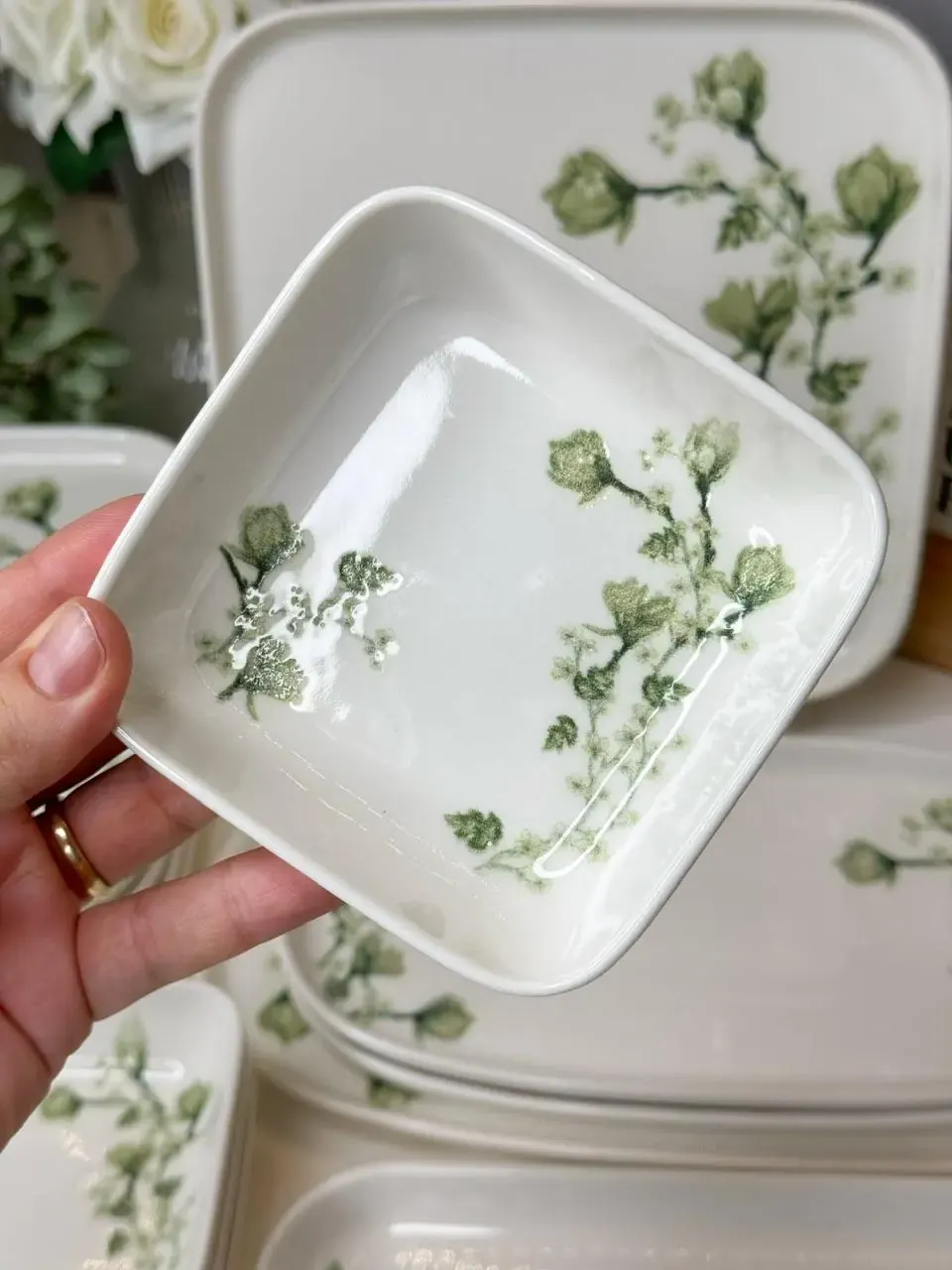 Flora 29 Parça 6 Kişilik Kare Tabaklı Kahvaltılık — görsel 3