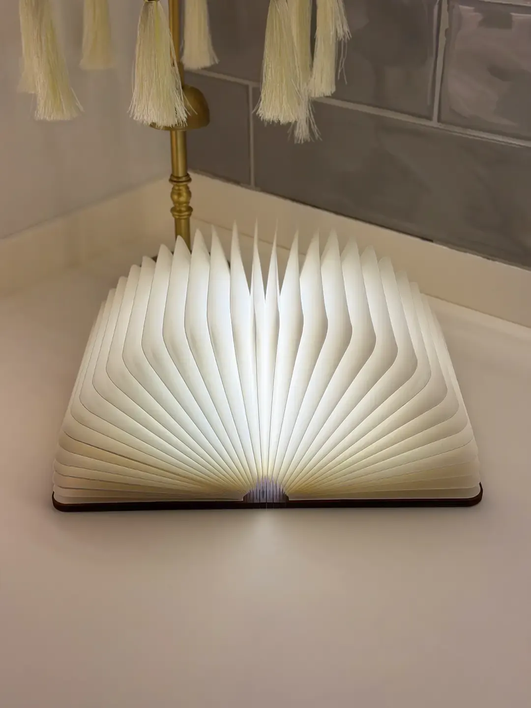 Şarjlı Led Işıklı Kitap — görsel 2